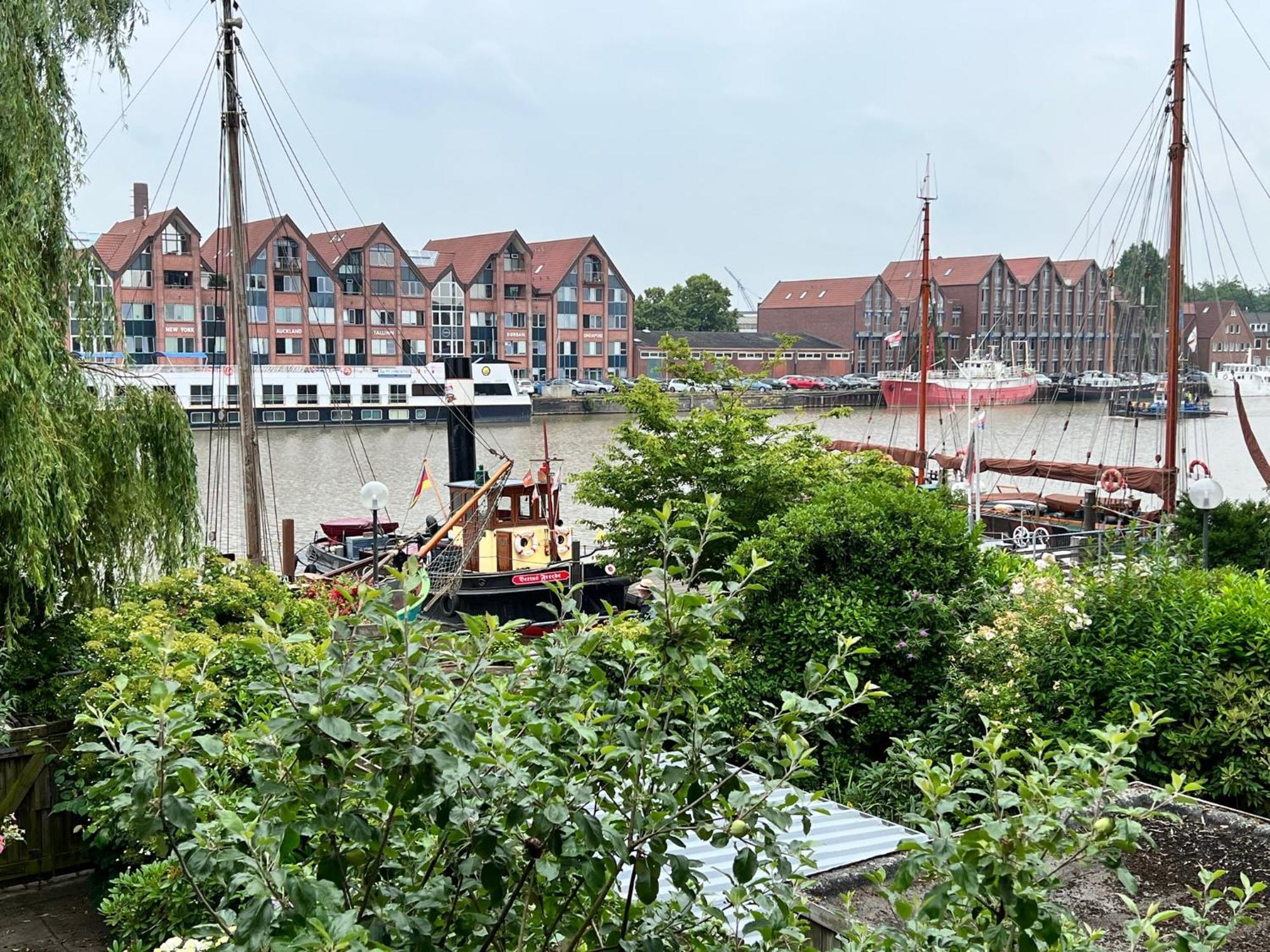Hafenblick Appartement Leer Kültér fotó